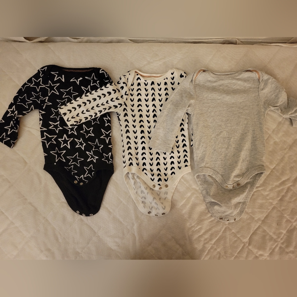 3-6m Unisex Onesies Set (3)